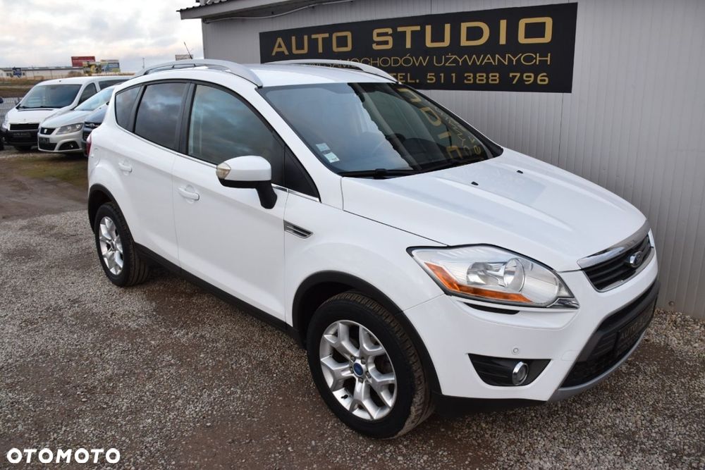 Ford Kuga 2.0 TDCi 2x4 Titanium - 2