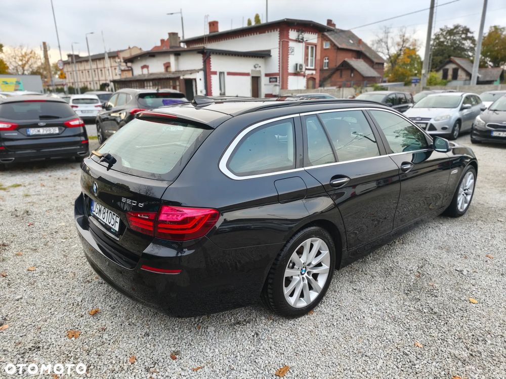 BMW 5 Series 2015 photo 4