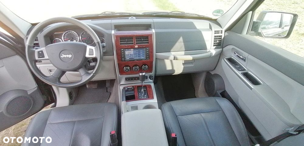 Jeep Cherokee 2.8 CRD DPF Automatik Limited - 14