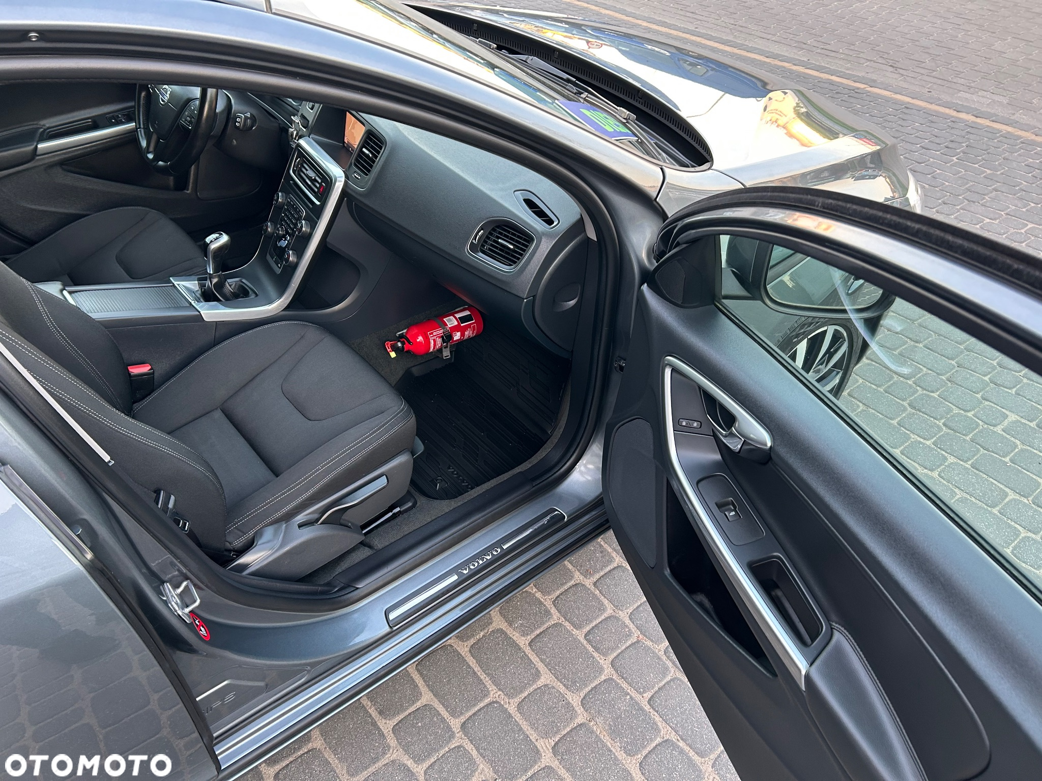 Volvo V60 D2 Drive-E Dynamic Edition (Momentum) - 24