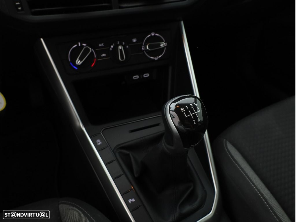 VW Polo 1.0 TSI Urban - 31