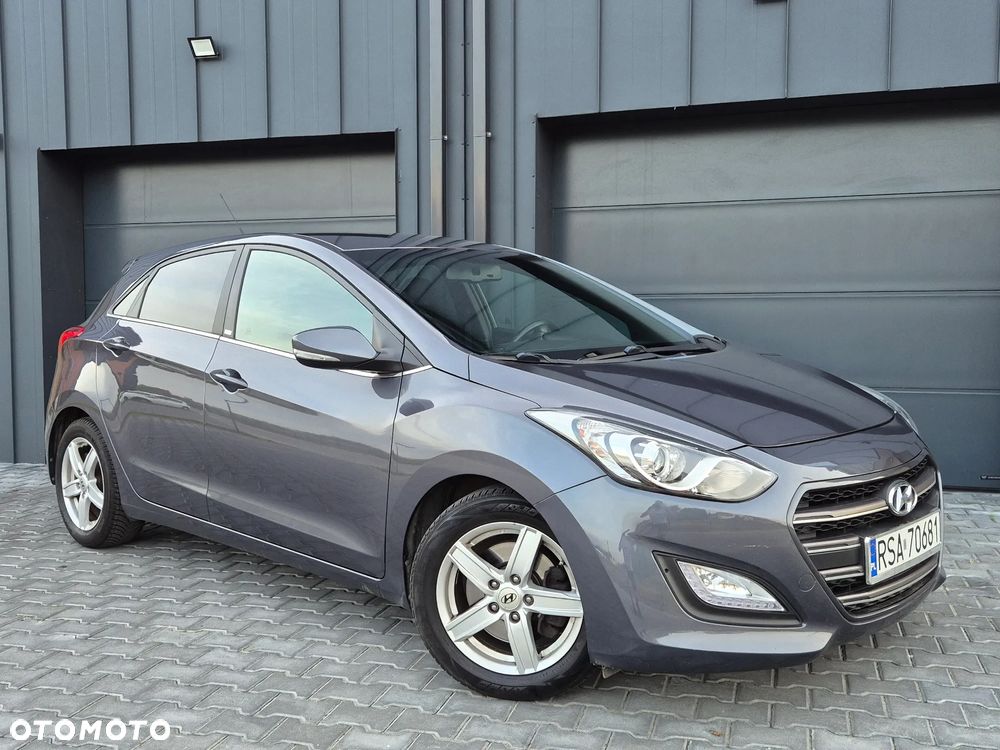 Hyundai i30 1.6 GDI Premium - 36