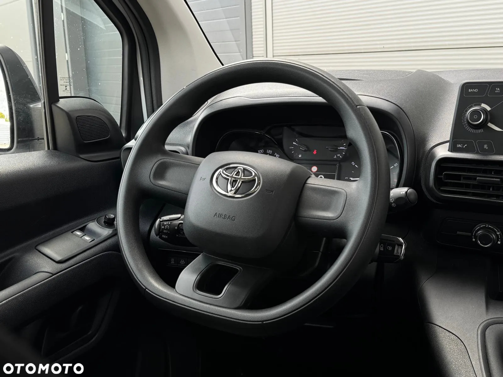 Toyota Proace City Verso 1.2 D-4T Business - 16