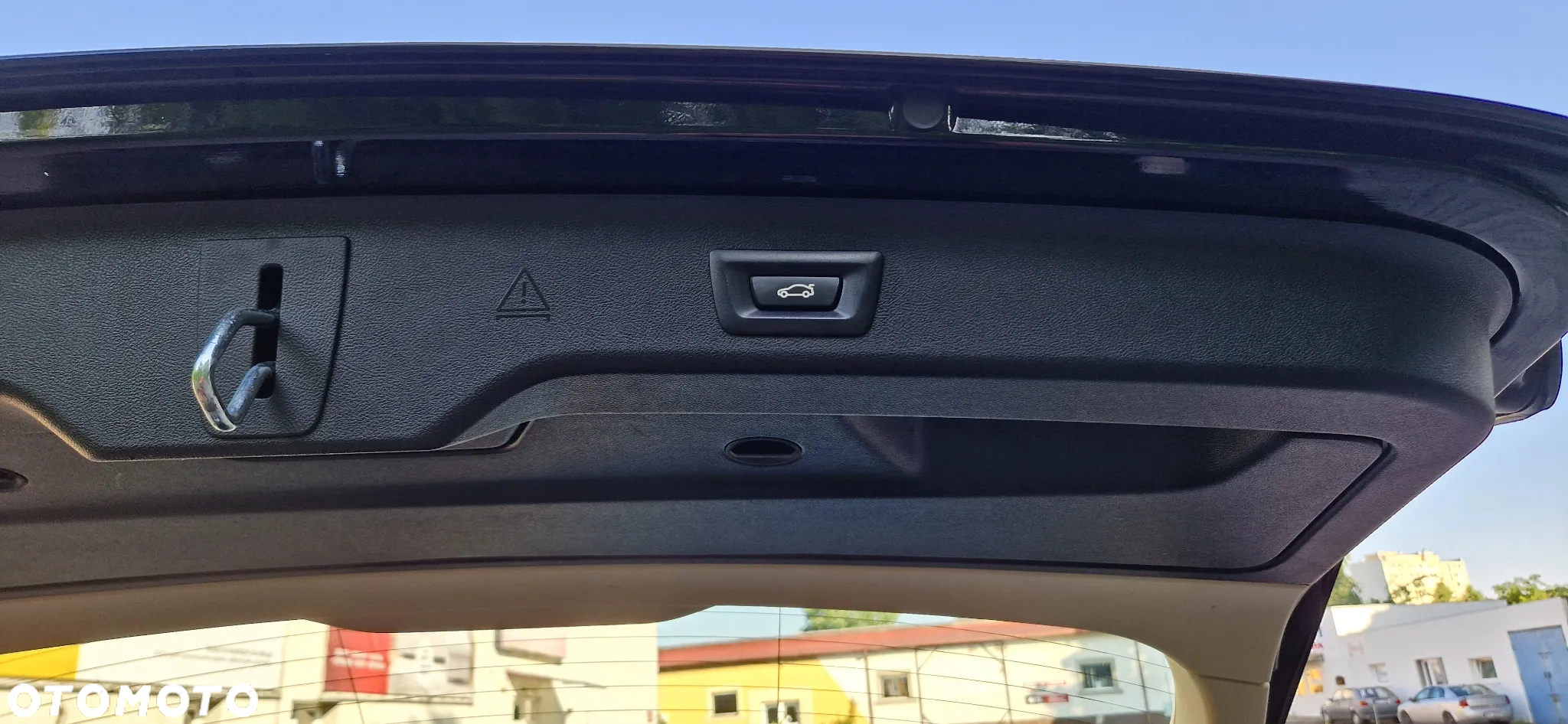 BMW Seria 5 520d Touring Sport Line - 24