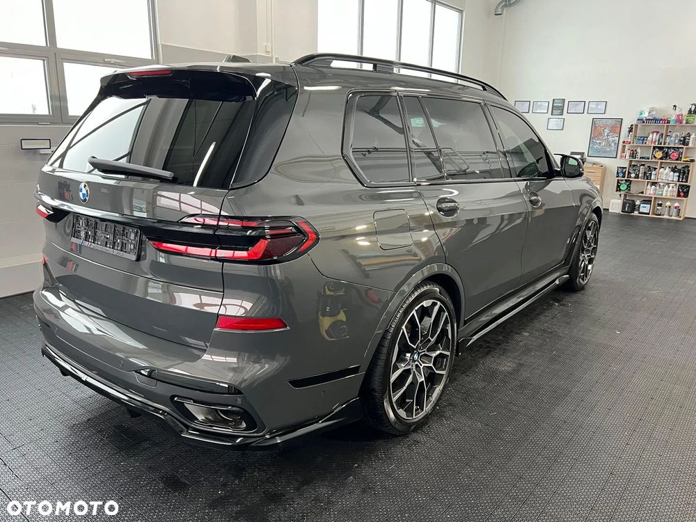 BMW X7 M50d sport - 8