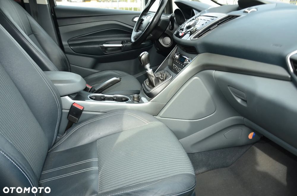 Ford C-MAX 1.6 TDCi Titanium - 24