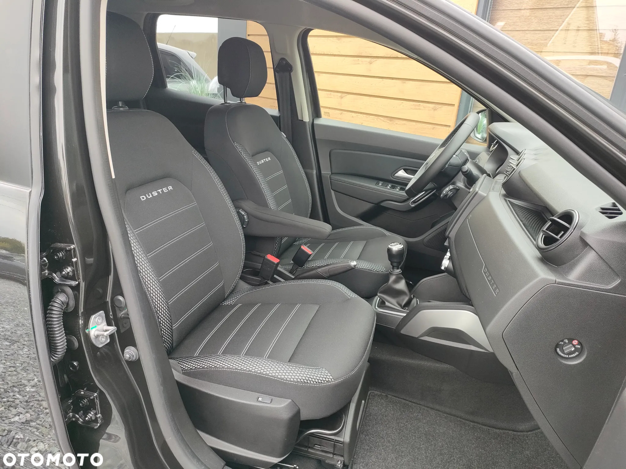 Dacia Duster TCe 150 2WD GPF Sondermodell Adventure - 26