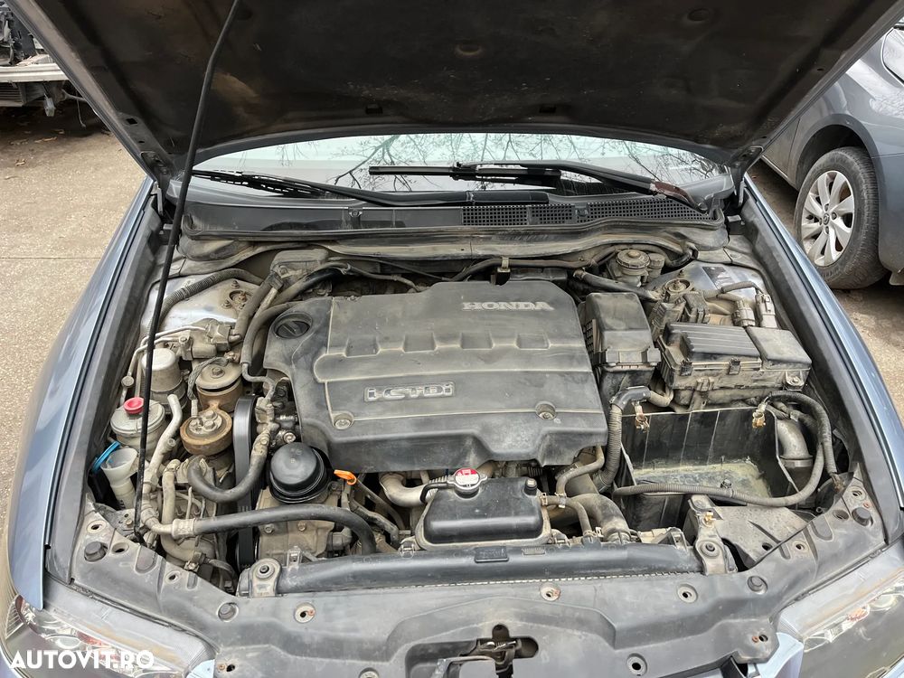Dezmembrez Honda Accord 7 2005 diesel 2,2 103KW gri bleo - 3
