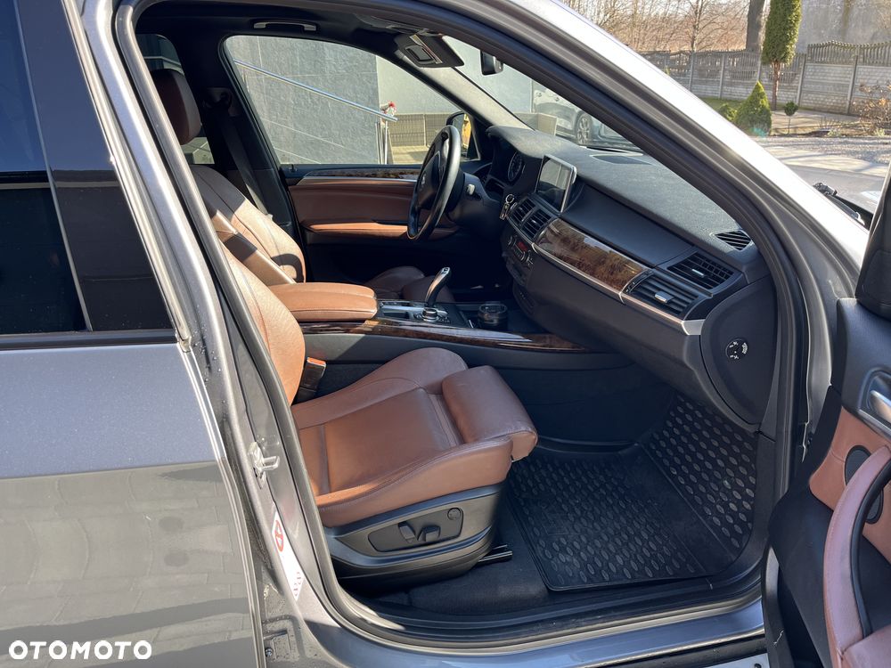 BMW X5 xDrive30d - 9