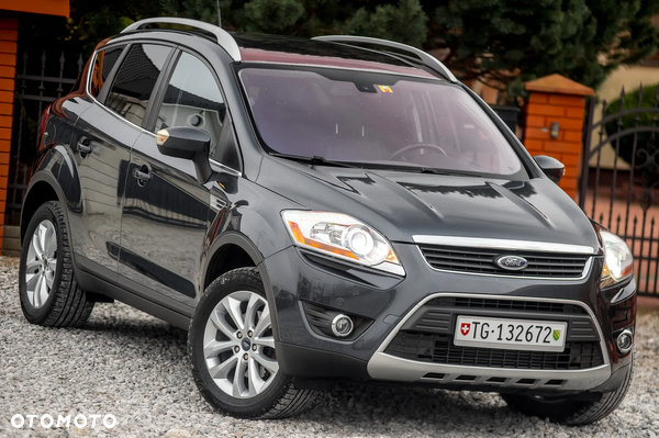 Ford Kuga 2.5 4x4 Titanium