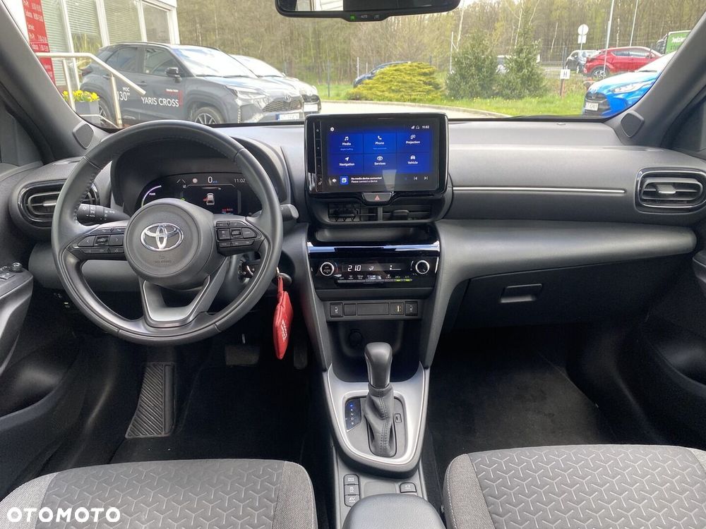 Toyota Yaris Cross - 11