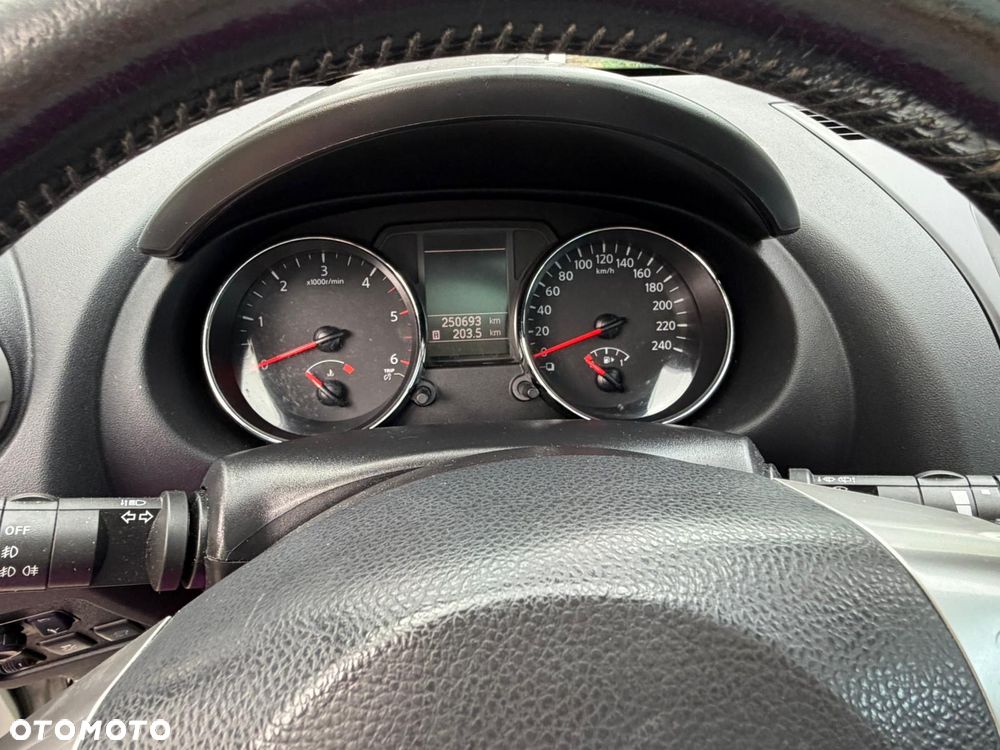 Nissan Qashqai 1.6 DCi Tekna EU6 - 12