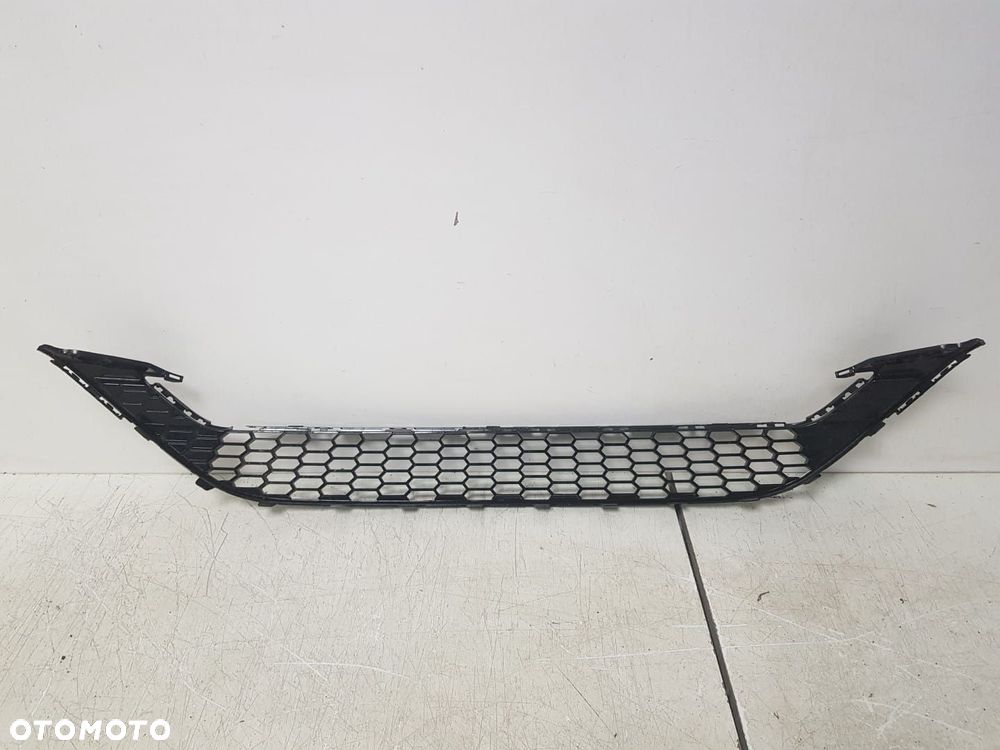 ORYGINALNA SRODKOWA KRATKA ZDERZAKA PRZEDNIEGO FORD FOCUS ST-LINE STLINE MK3 3 III   F1EJ-17K945-A1 - 3