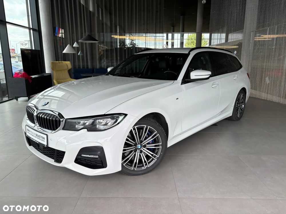 BMW Seria 3 330i xDrive M Sport sport - 2