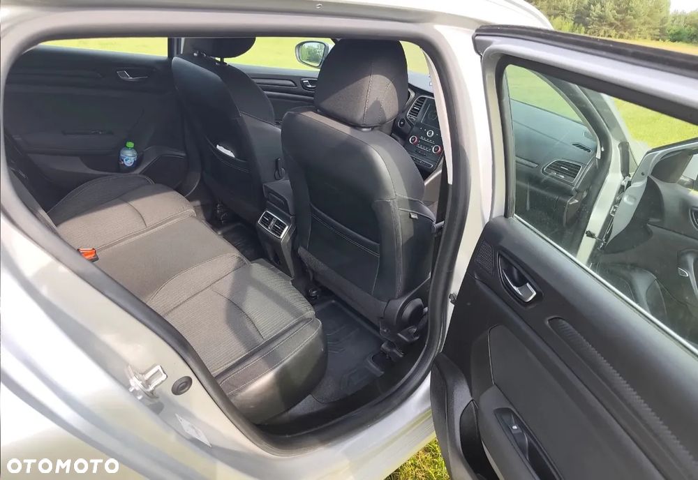 Renault Megane - 5