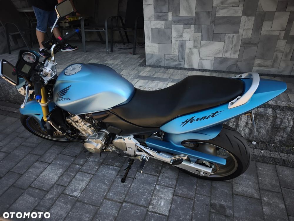 Honda Hornet - 18