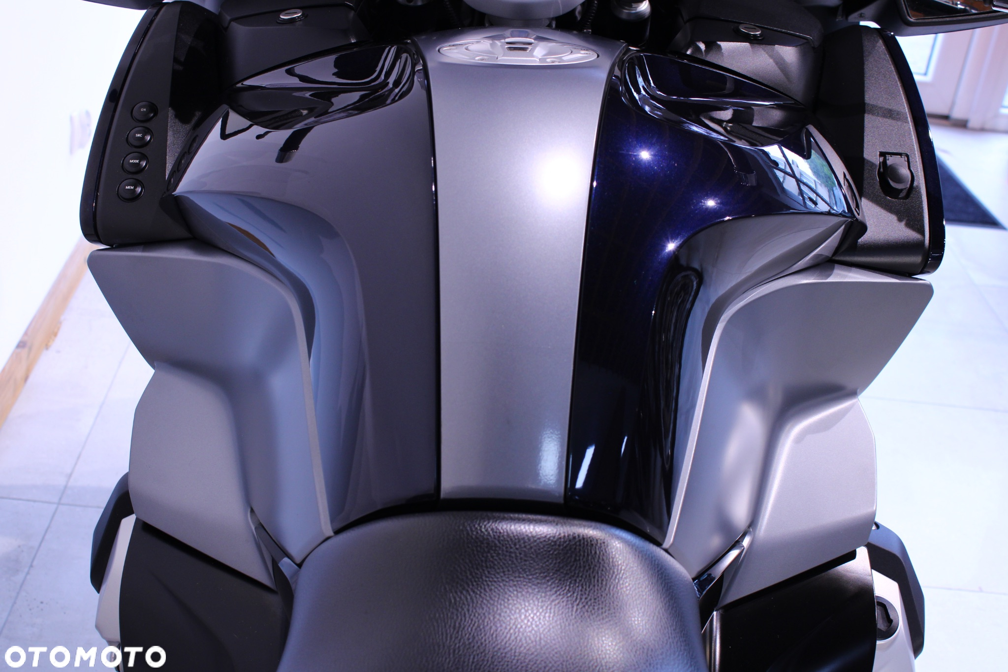 BMW RT - 12