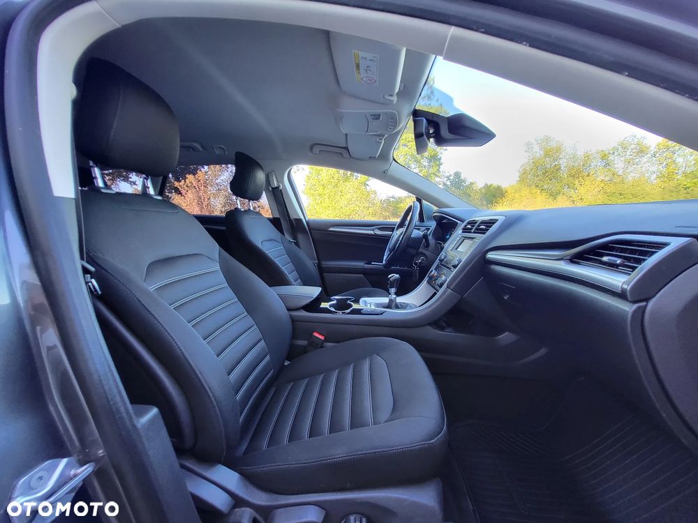 Ford Mondeo 1.5 EcoBoost Gold Edition - 17