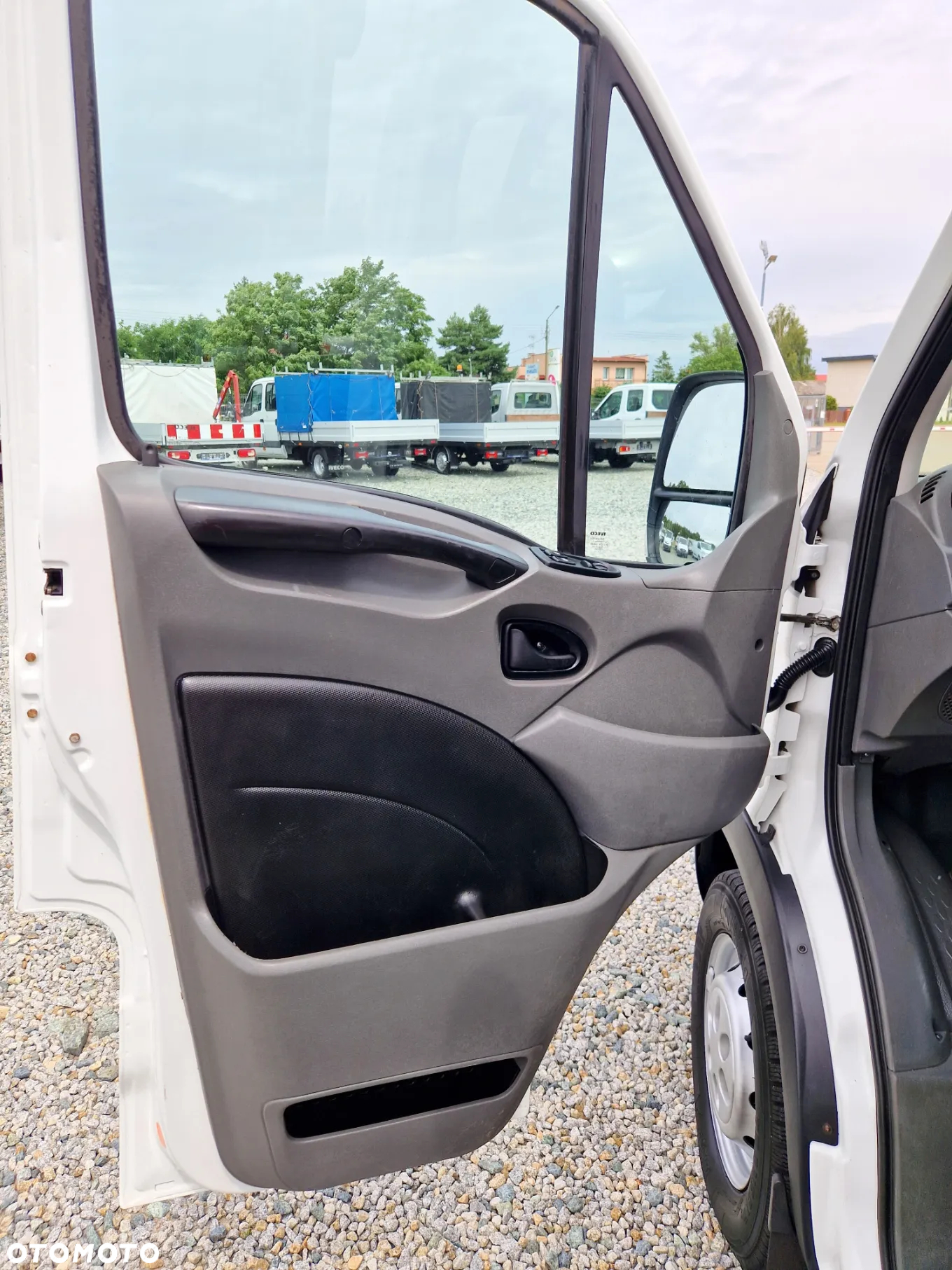 Iveco 35S14 3,0 HPI 140 KONNA SKRZYNIA 3,7M 195T/KM PRZEBIEGU GWARANCJA WEBASTO IDEALNY - 12