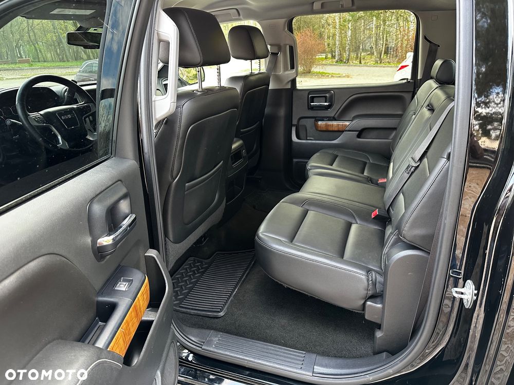 GMC Sierra - 20