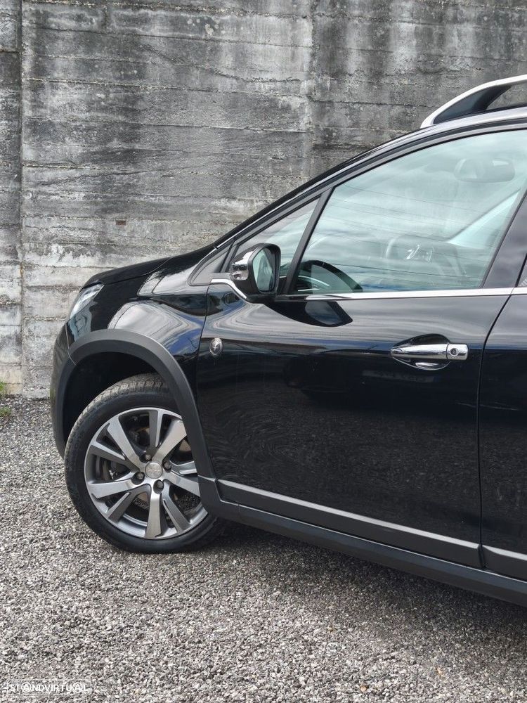 Peugeot 2008 1.2 PureTech Allure EAT6 - 16