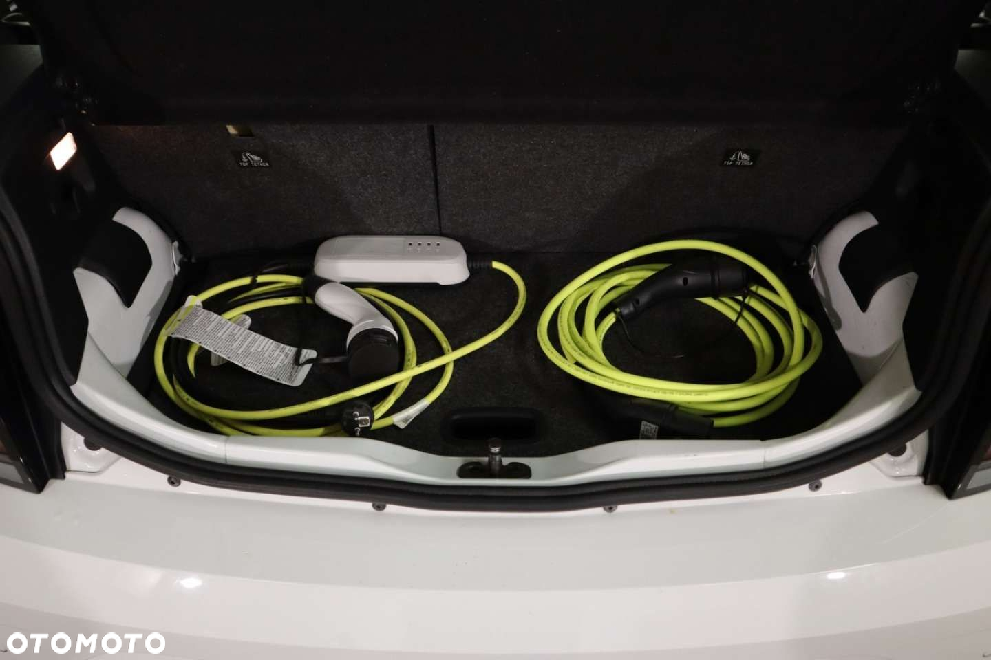 Volkswagen up! e-up - 8