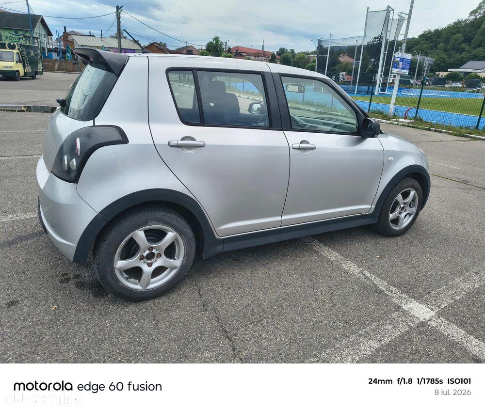 Suzuki Swift - 6