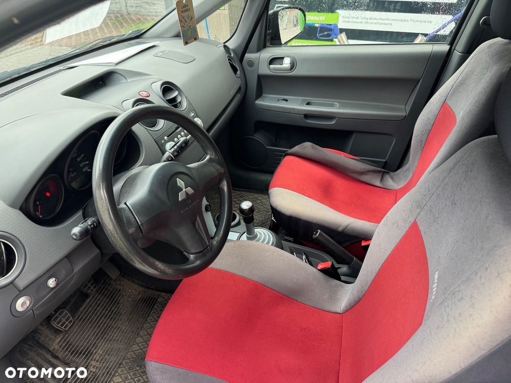 Mitsubishi Colt 1.1 Invite - 15