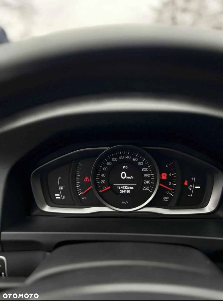 Volvo V60 2018 photo 5