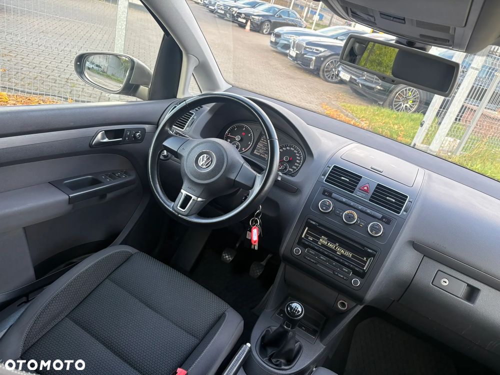Volkswagen Touran 1.6 TDI DPF Comfortline - 20