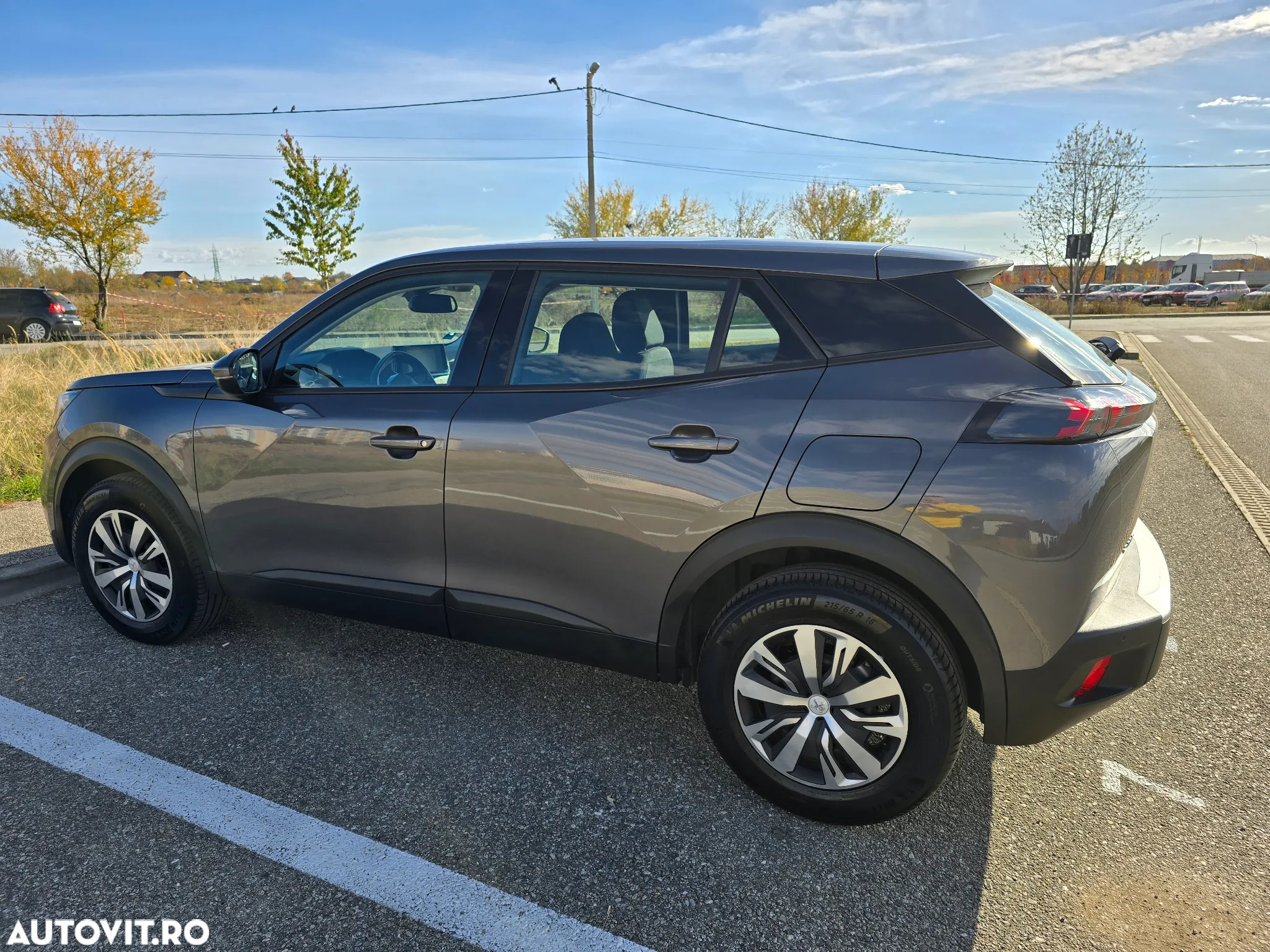 Peugeot 2008 1.5 BlueHDI 130 S&S EAT8 Allure - 9