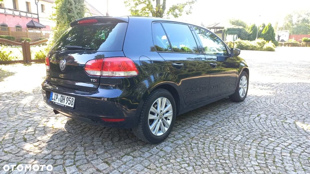 Volkswagen Golf 1.6 TDI DPF BlueMotion Technology Style - 8