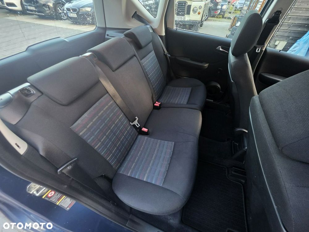 Mercedes-Benz Klasa A 150 Classic - 24