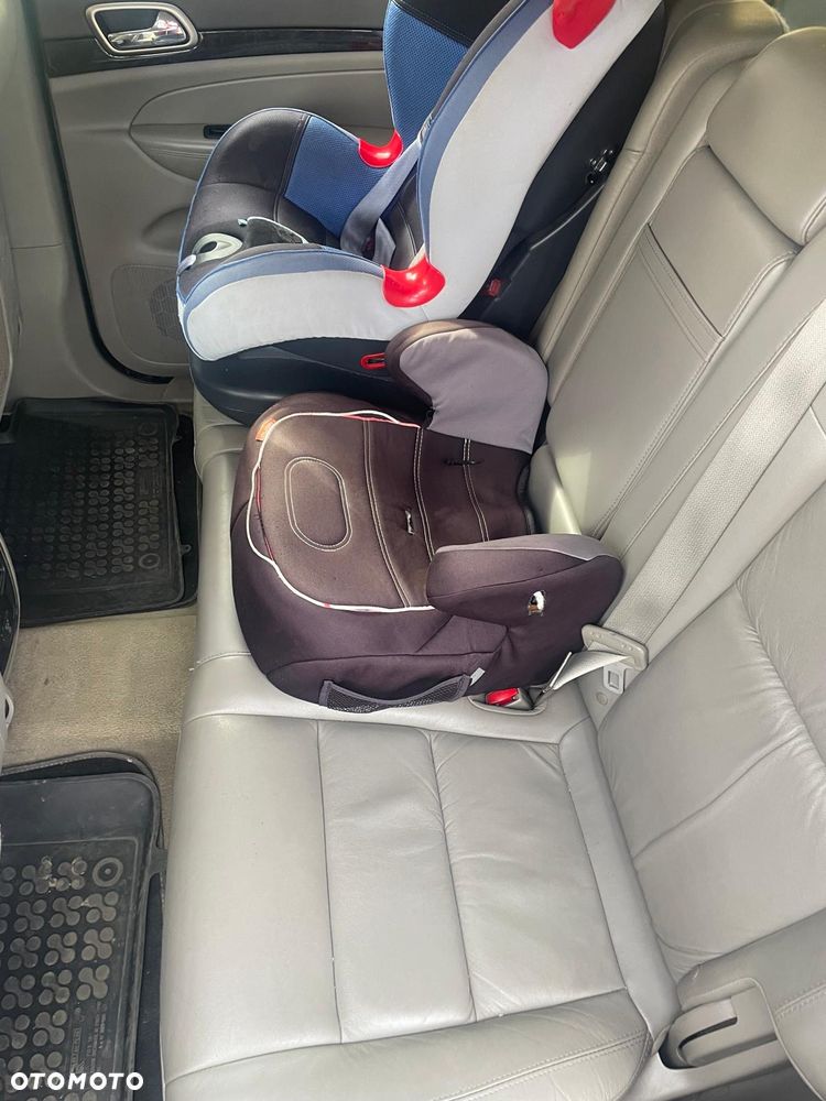 Jeep Grand Cherokee - 10