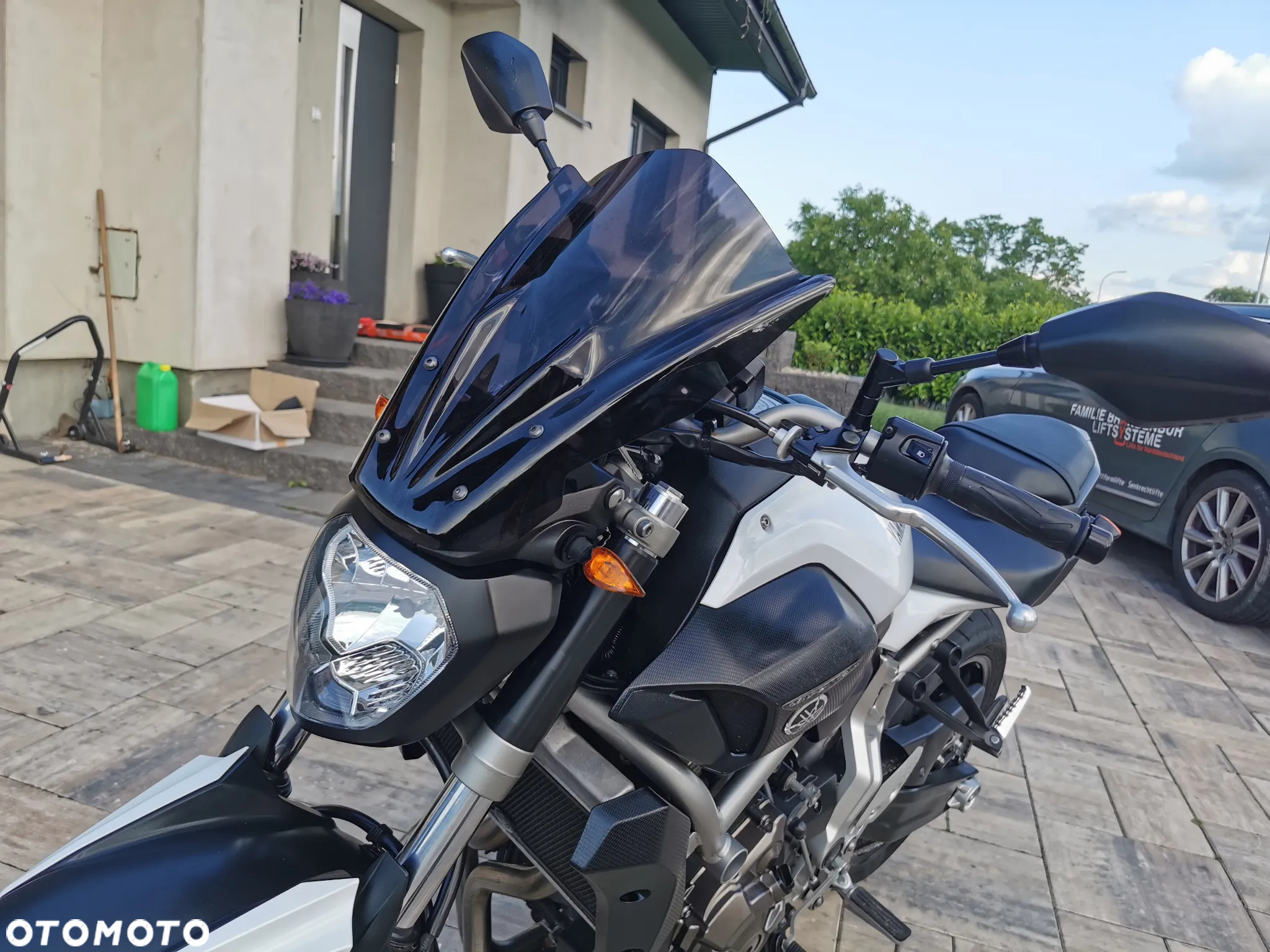 Yamaha MT - 11