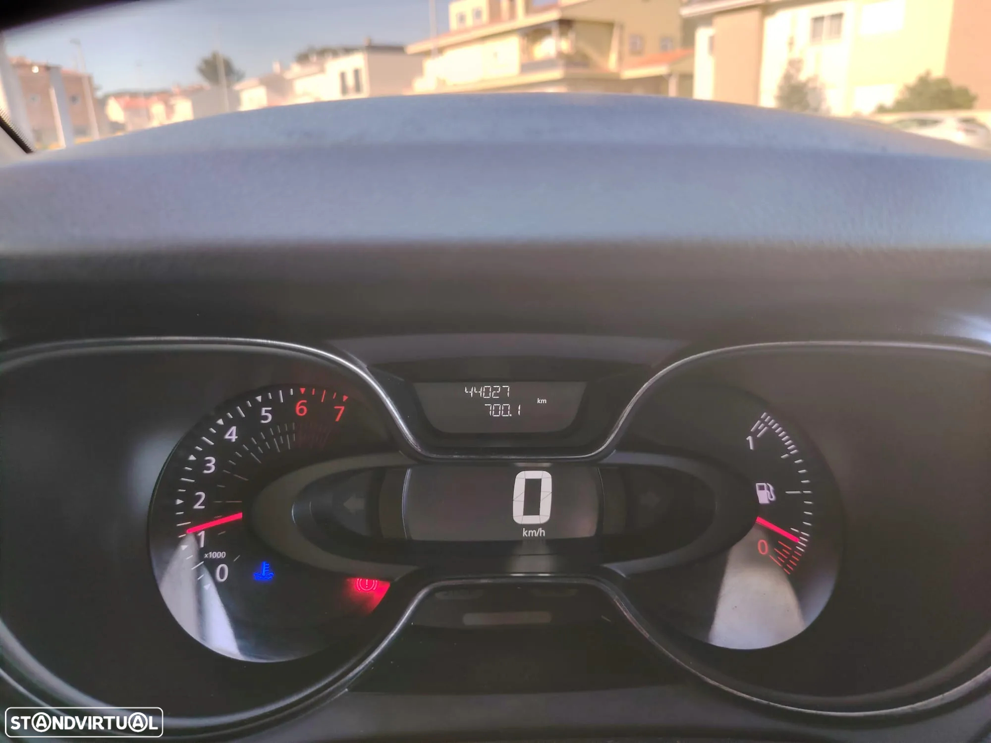 Renault Captur 0.9 TCE Exclusive - 4