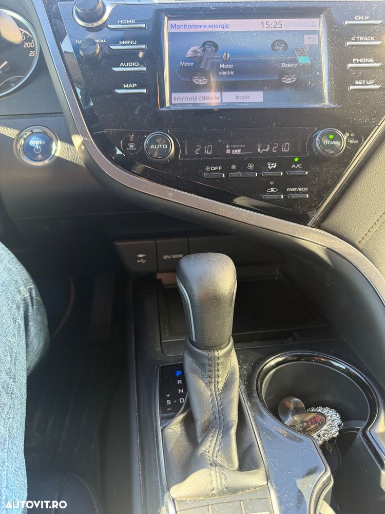 Toyota Camry 2.5 Business - 9