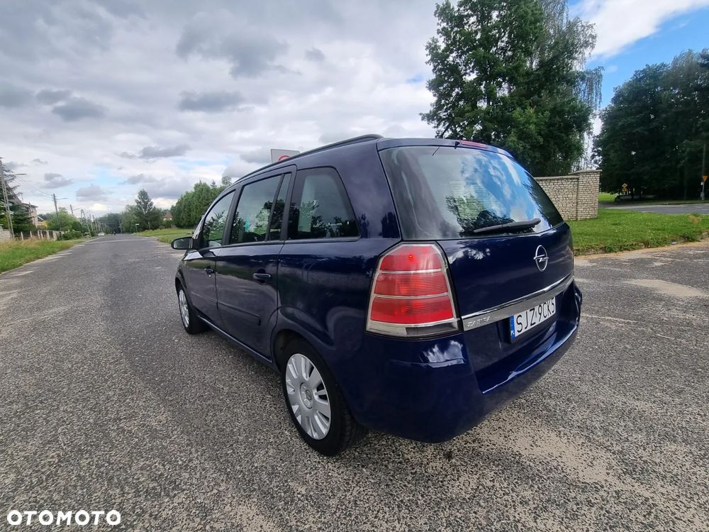 Opel Zafira 1.8 Cosmo EasyTronic EU5 - 3
