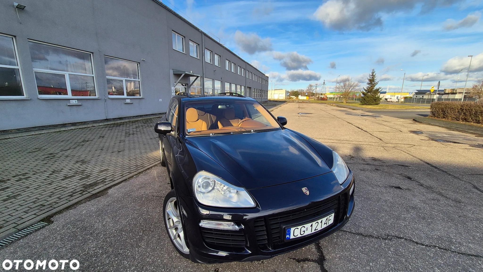 Porsche Cayenne Turbo - 3