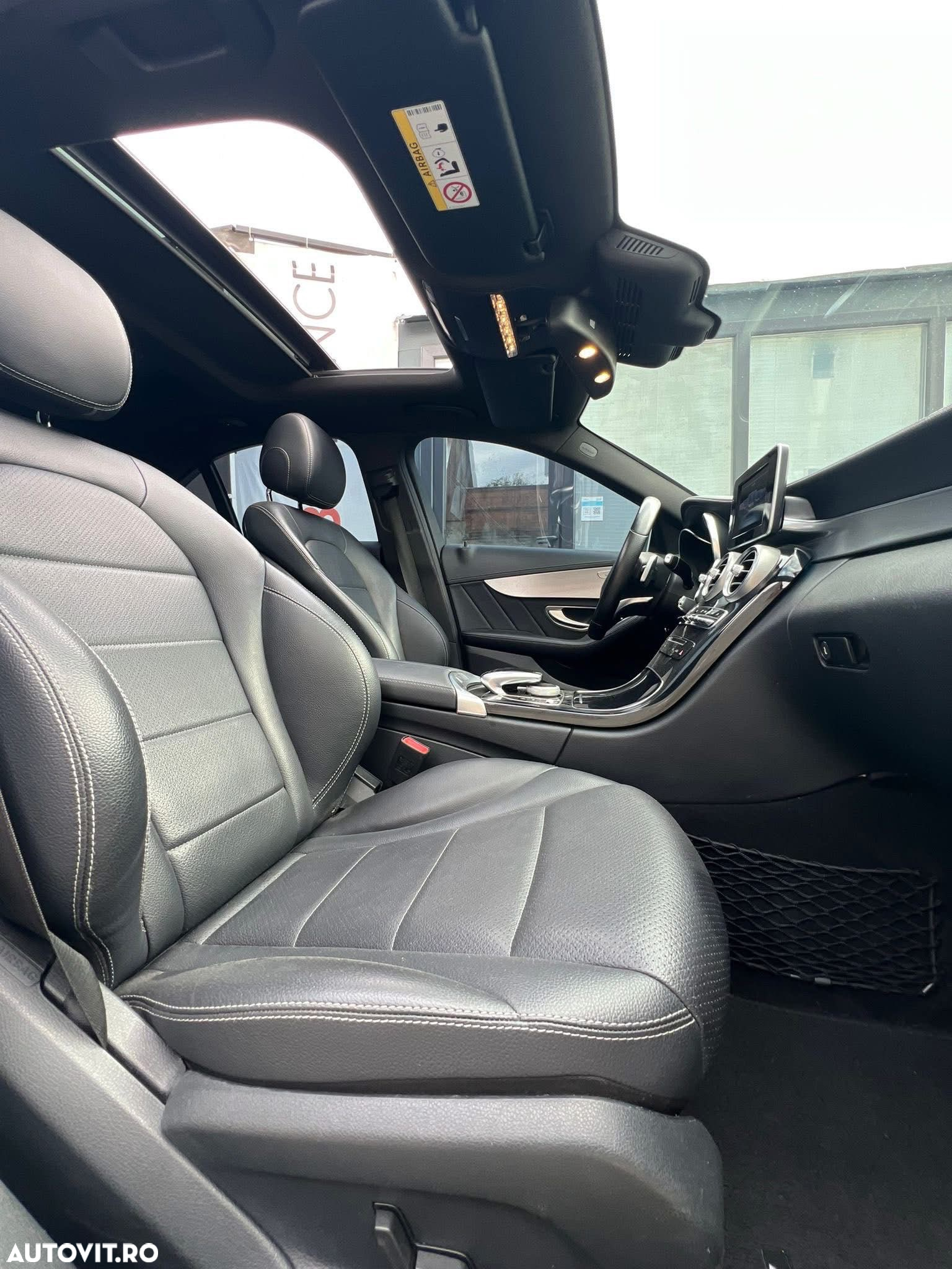 Mercedes-Benz C - 15