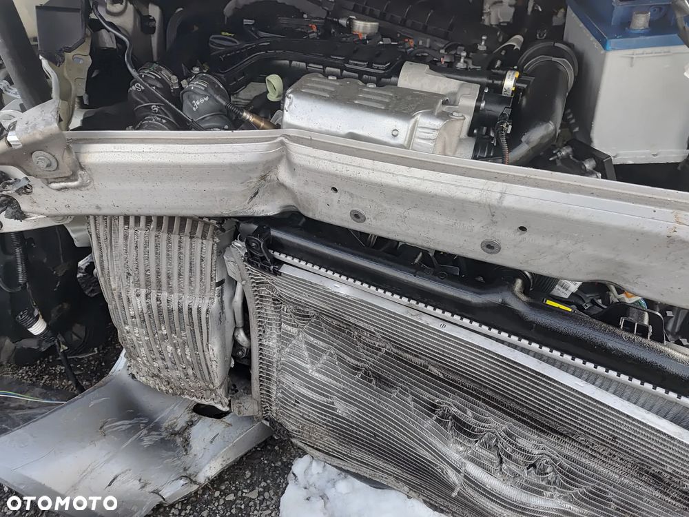 Peugeot 208 PureTech 130 EAT8 Allure Pack - 11