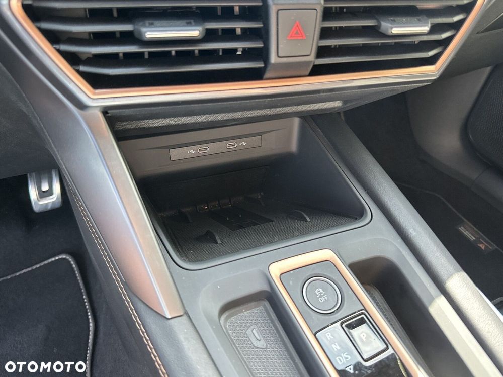 Cupra Formentor 1.5 eTSI mHEV DSG - 31