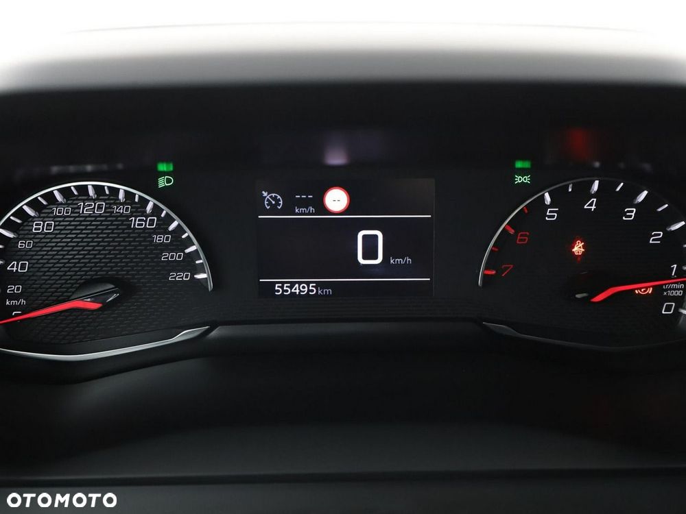 Peugeot 2008 PureTech 100 Style - 23
