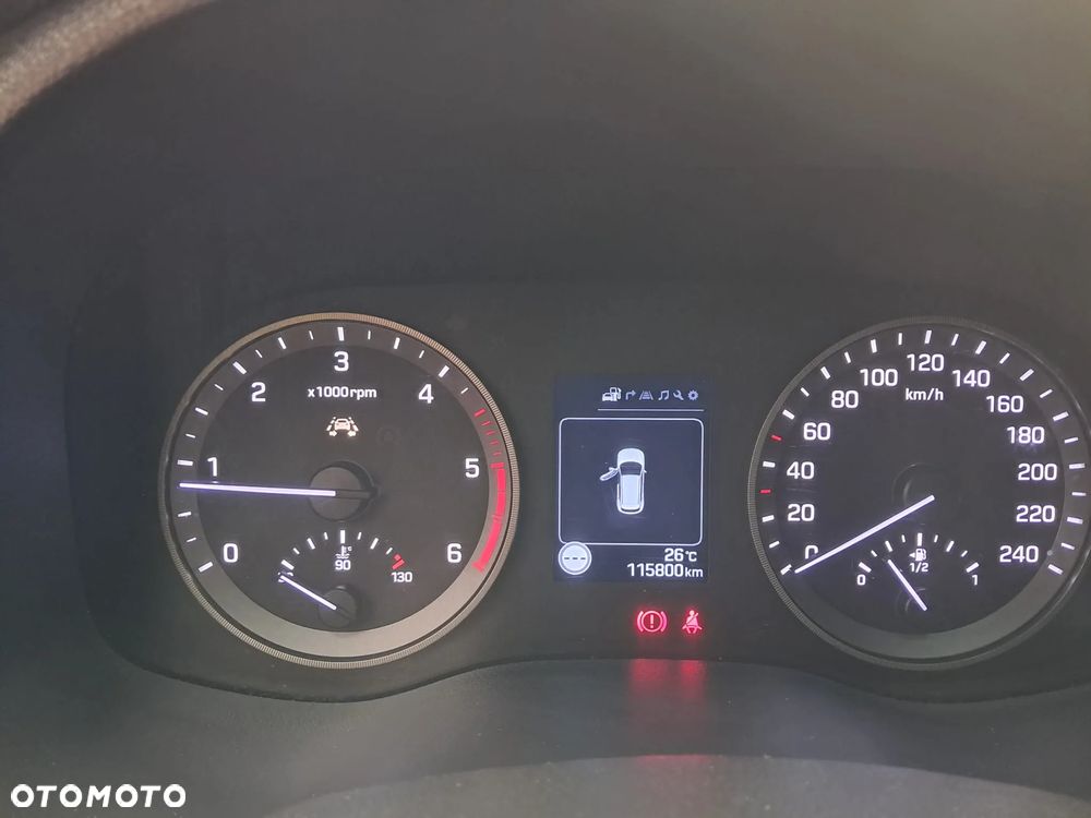 Hyundai Tucson ver-blue-1-7-crdi-2wd-intro-edition - 15