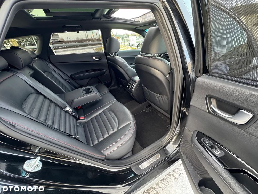 Kia Optima Sportagon 1.7 CRDI DCT GT Line - 32