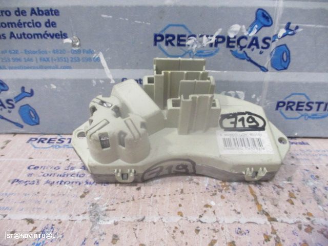 Resistencia De Sofagem T1000660WB BMW SERIE 1 E87 FASE 2 2009 2.0D 116 115CV 5P PRETO BMW E82 2008 120D 177CV 5P BRANCO BMW E90 LCI 2009 325I 24V 220CV 4P BEGE - 1
