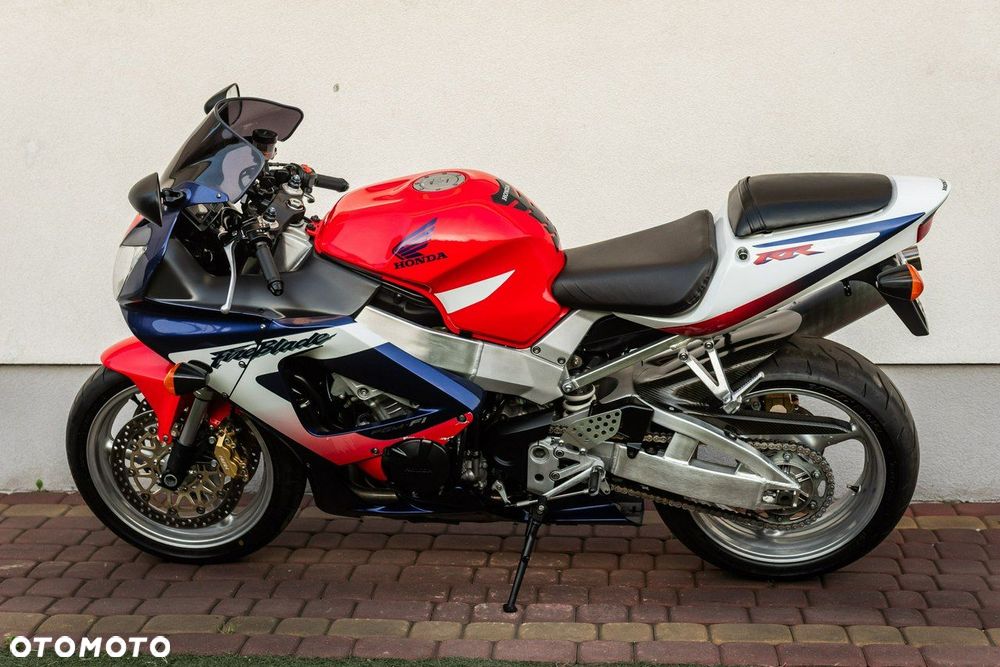 Honda CBR - 5