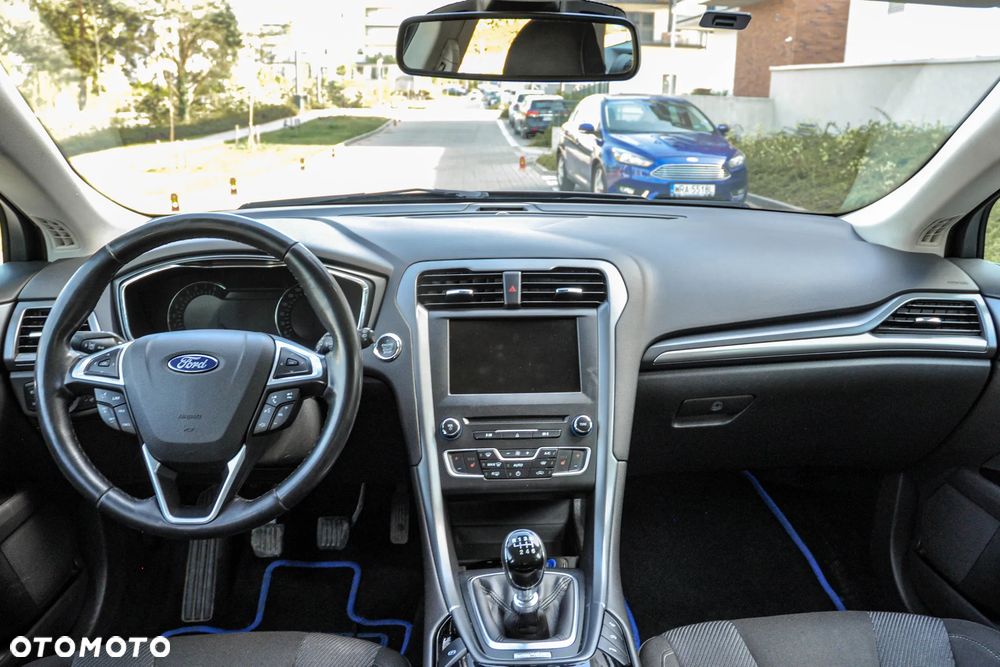 Ford Mondeo - 10