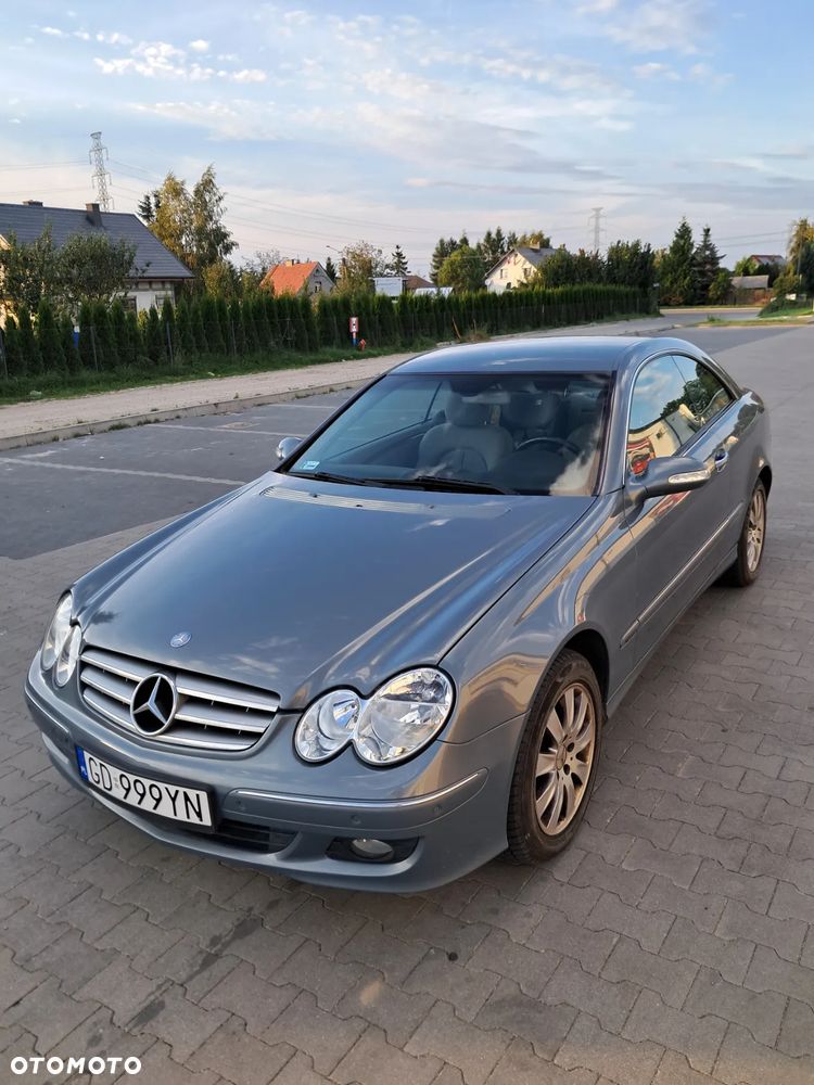Mercedes-Benz CLK - 2