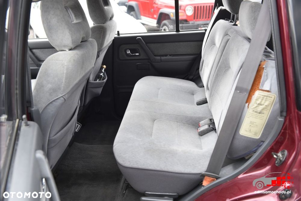 Mitsubishi Pajero - 14